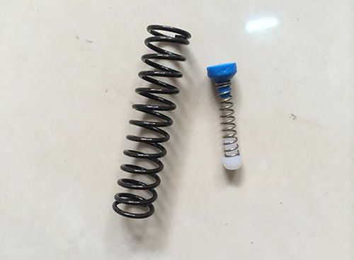 氣缸彈簧折斷的原因有哪些？