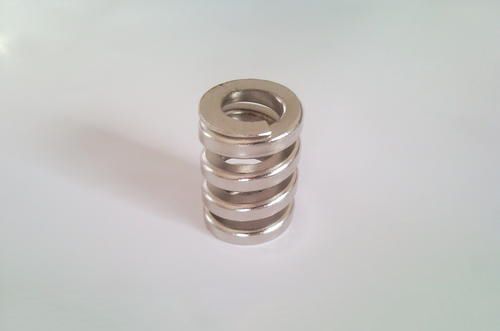 怎樣挑選高品質(zhì)的不銹鋼彈簧