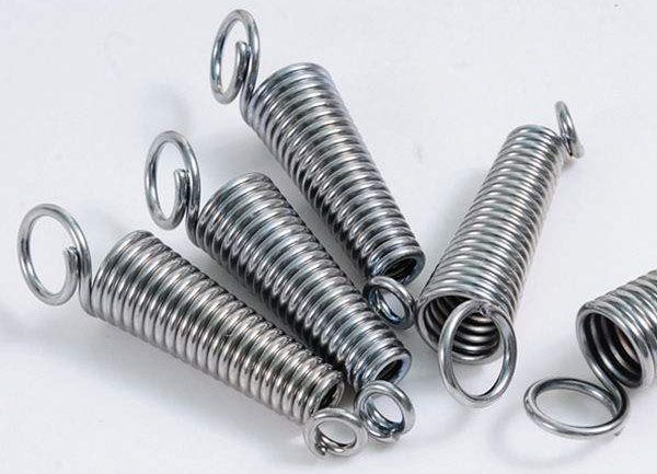 電力機(jī)車彈簧污漬得用哪些清理？